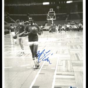 M.L. ML Carr Autographed 8x10 Photo Celtics Vintage Signature Beckett T29099 Cheap Sale Amazing Pice