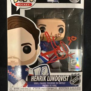 Henrik Lundqvist signed funko pop (red ink) Free Shipping For Nice