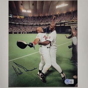 Chili Davis signed Twins 8x10 photo #1 autograph (B)  BAS Beckett Witness Holo Buy Cheap Release Dates
