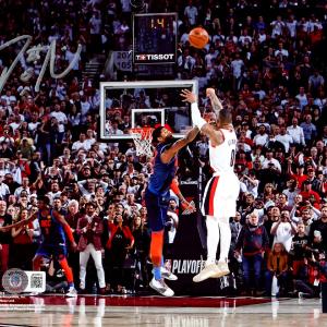 DAMIAN LILLARD AUTOGRAPHED 8X10 PHOTO TRAILBLAZERS BUZZER BEATER BECKETT 214831 Clearance For Nice