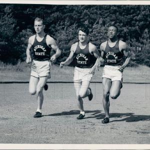 1949 Press Photo Michigan State Track Team Shop For