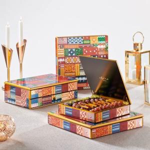 Timeless Organic Luxe Dates Collection With Credit Card For Sale