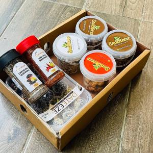 Mix Fruits Care Box Cheapest Online