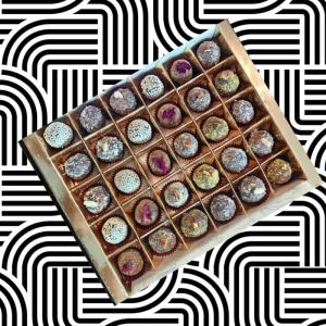 Eid Special Date Truffle Gift Box Original Cheap Pice