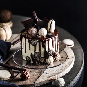 Oreo Sensation Cake 2.5LBS By Aztec Cheap Pice Outlet