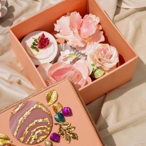 Delights Peach Box Marketable Sale Online