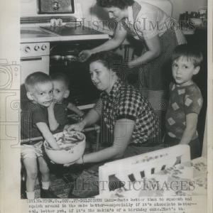 1953 Press Photo Delicious Cake Free Shipping Cost