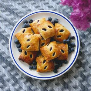 Blueberry Pie Bites (10-pack) Cheap Low Shipping