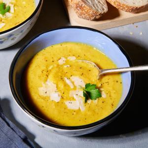 Golden cauliflower and parmesan soup Free Shipping The Cheapest