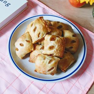 Apple Pie Bites (10-pack) Supply