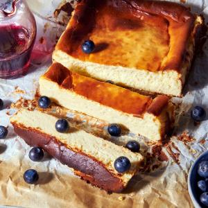Bake-at-home Basque cheesecake with blueberry syrup Online Cheap Quality
