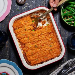 Vegetable cottage pie with cauliflower and sweet potato mash Cheap Sale For Cheap
