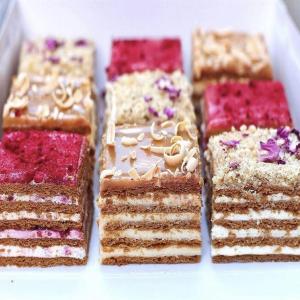 CHRISTINA'S ASSORTED HONEY CAKE SLICES (BOX OF 9) - 2 DAYS NOTICE REQUIRED* Discount Latest