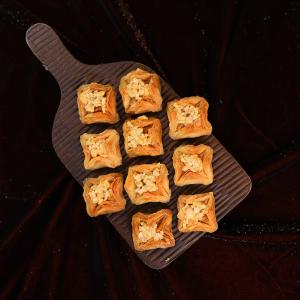 Kaju Piramid Baklawa Get To Buy