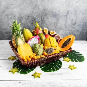 Deluxe Exotic and Tropical Fruit Basket Manchester For Sale