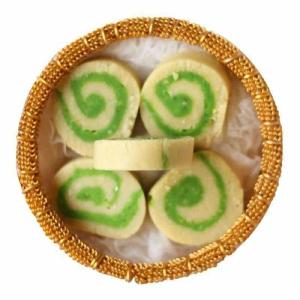 Pulla Reddy Kaju Pista Roll Low Shipping Fee Online
