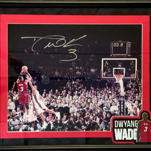 Dwyane Wade Autographed Rookie Signature 16x20 Framed Basketball Photo Cheap For Cheap