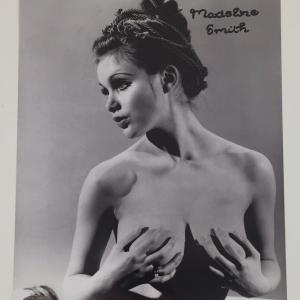 MADELINE SMITH James Bond Girl 007 MISS CARUSO signed 8x10 Photo  OC COA   Holo Websites Online