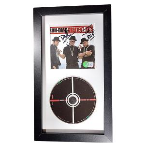 Darryl McDaniels Signed Run-D.M.C. Greatest Hits CD Booklet Framed Display Beckett 100% Original Online