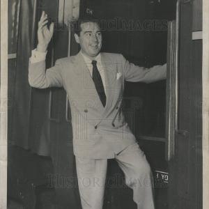 1949 Press Photo Phil Regan Chicago Best Place Cheap Pice