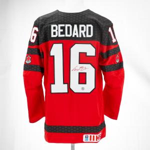 Connor Bedard Autographed Team Canada Red Nike Hockey Jersey Free Shipping Cheap Pice