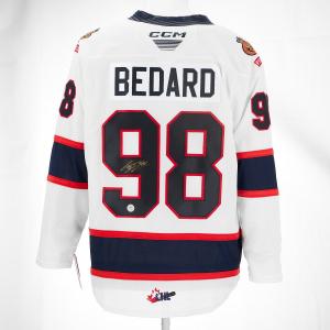 Connor Bedard Signed Regina Pats White Replica CCM Hockey Jersey Free Shipping Good Selling