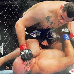 Cain Velasquez Autographed 8x10 UFC Photo (PSA/DNA) Sast Online