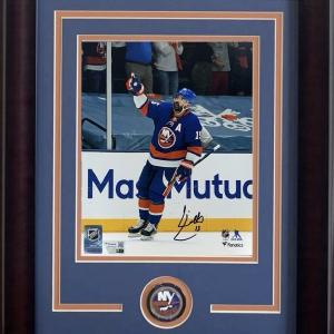 Cal Clutterbuck Signed 8x10 Framed Photo NY Islanders Autograph Fanatics COA Clearance Footlocker Finishline