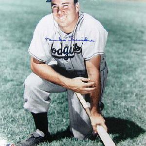 Duke Snider signed Brooklyn Dodgers 16x20 Photo (color on knee) - JSA Hologram Cheap Sale Reliable