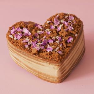 CHRISTINA'S LOTUS BISCOFF HEART-SHAPED HONEY CAKE - 2 DAYS NOTICE REQUIRED Free Shipping Release Dates