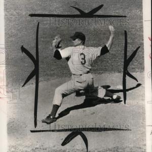 1954 Press Photo Chicago Cubs' Hal Jeffcoat pitching, Baseball - pis06466 Buy Cheap Low Shipping Fee