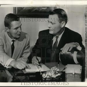 1955 Press Photo Football player Dave Middleton & Lions' Buddy Parker, MI Low Cost Cheap Online