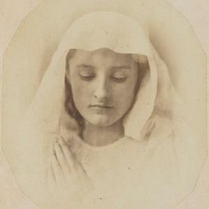 'The Virgin in prayer' Greetings Card Best Wholesale Sale Online