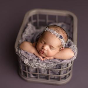 Chrystal's Cage | Mythical Discount Shop