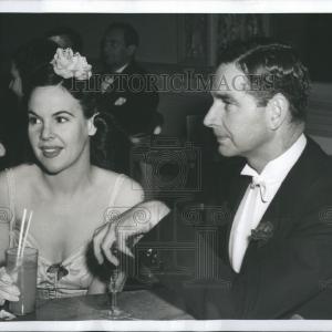 1941 Press Photo Cornelius Vanderbilt Whitney Wife Discount Looking For