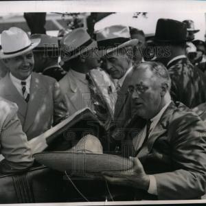 1937 Press Photo Pres Franklin D Roosevelt & Tex Gov James Allred at A& M Univ High Quality