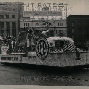 1943 Press Photo Labor Day Historic Cheap Sale For Cheap
