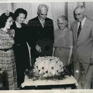 1939 Press Photo Mr. and Mrs. Paul McNutt, Mr. and Mrs. John McNutt and Louise Clearance Online Official Site