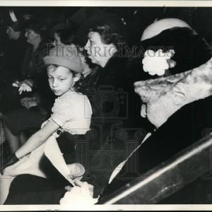 1939 Press Photo Mrs Sara Delano Roosevelt and Mrs Franklin D Roosevelt With Mastercard Cheap Pice