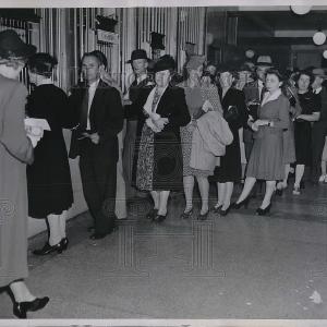 1943 Press Photo New York Income Tax Cheap For Cheap