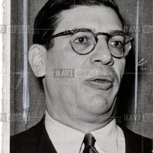 1943 Press Photo Paul Gallico, author Online Shop From China