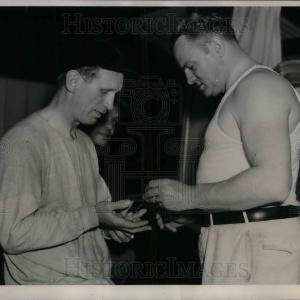 1937 Press Photo Dr. Jorgensen, Jewel Ens, Pittsburgh Pirates Low Pice
