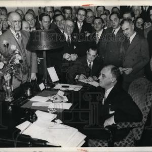 1935 Press Photo President Roosevelt conference - nee49453 Excellent Online