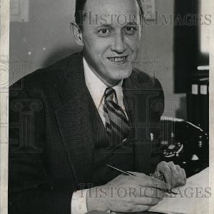 1934 Press Photo Harry Hopkins in his office Shop Offer For Sale