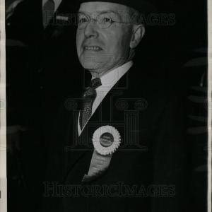 1937 Press Photo John D. Rockefeller in Commencement Sale Wide Range Of