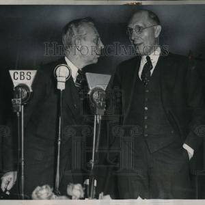 1938 Press Photo Alfred R. Sloan, Jr. And Charles F. Kettering Discuss Motorcar Cheap Pice For Sale