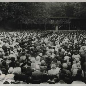 1932 Press Photo Crowd at Dartmouth Commencement exercises Cheap Genuine