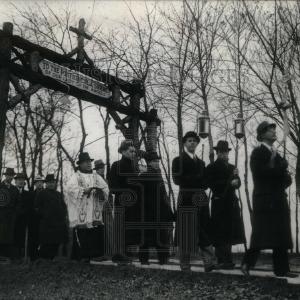 1937 Press Photo Knock World God Demonstrate devotion Clearance Big Sale