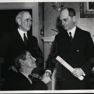 1937 Press Photo Admiral William Leahy Congratulated By William Standley Cheap Sale Wiki