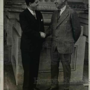 1931 Press Photo Sen Robert LAFollette & Thomas Flaherty Secretary-Treasurer Free Shipping Big Discount
